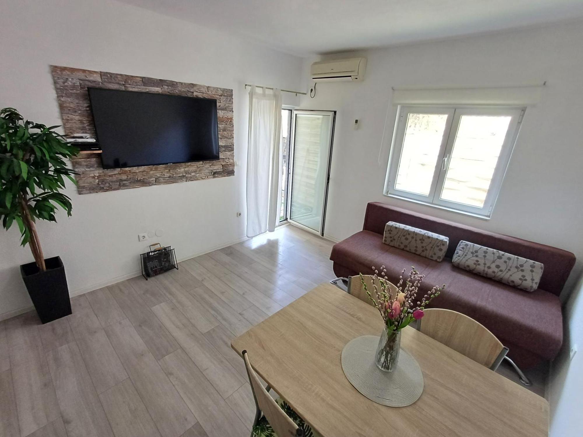 דוגי ראט Apartments Sun & Sea מראה חיצוני תמונה